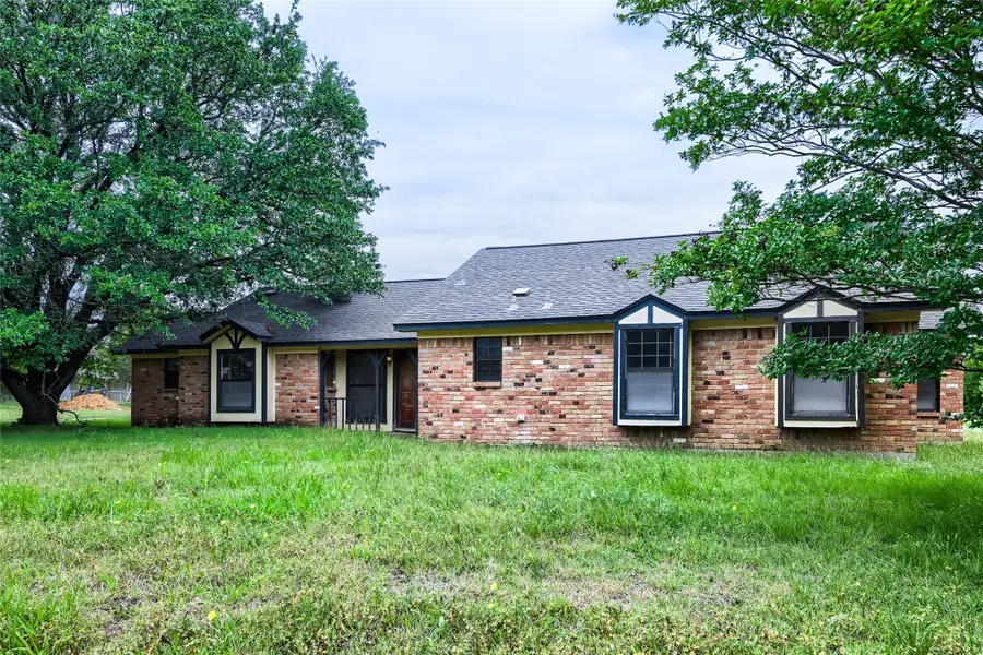 8251 Slippery Creek Court, Red Oak, TX 75154 - #2