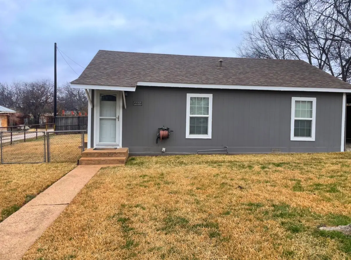 1335 Florea Street, Graham, TX 76450 - Image #1