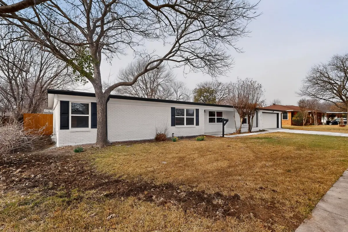 3617 Granada Drive, Richland Hills, TX 76118 - #1