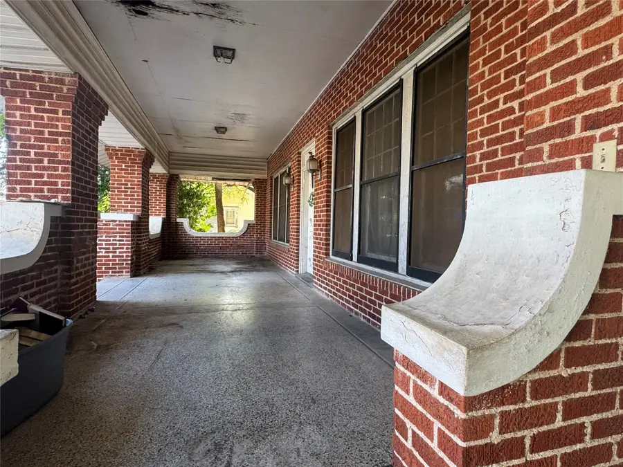 521 N 1st Street, Lufkin, TX 75901 - Image #3