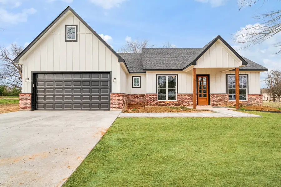 535 E Fairview St, Blossom, TX 75416 - Image #3