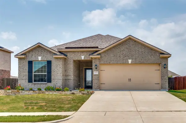 3015 Watercrest Drive, Sanger, TX 76266