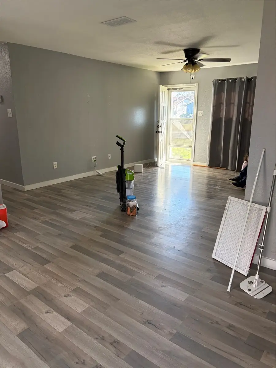 224 Kay Lane, Saginaw, TX 76179 - Image #2