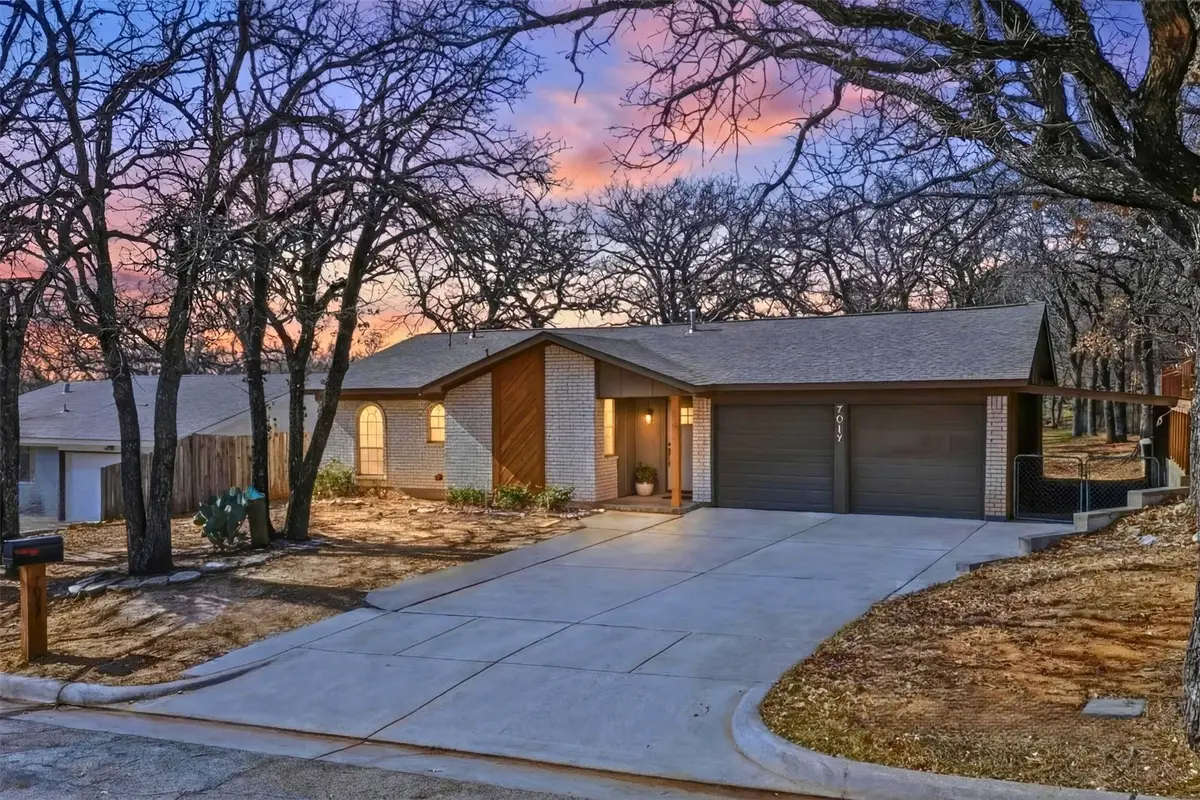 7017 Crabtree Lane, North Richland Hills, TX 76182 - Image #1