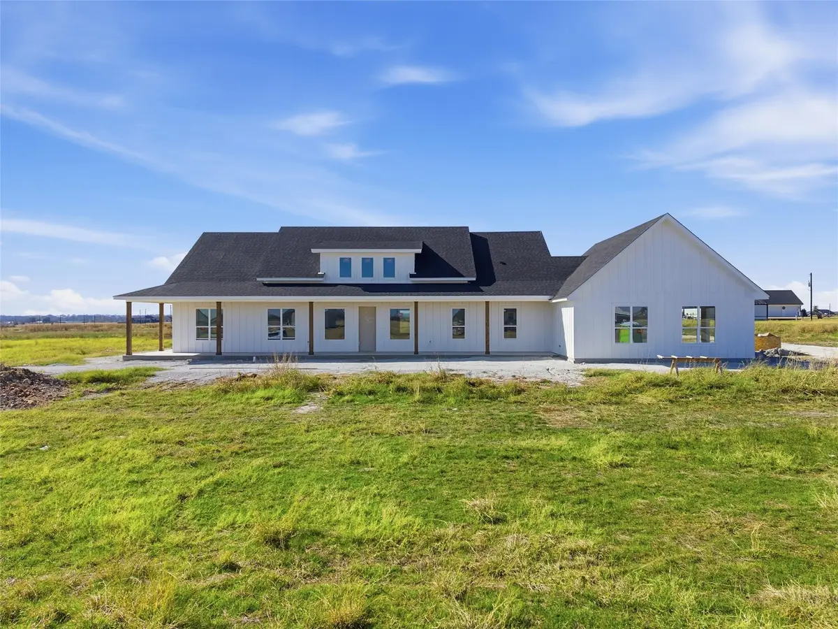 496 Willow Moon Ranch Road, Crawford, TX 76638 - Image #1