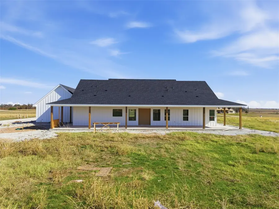 496 Willow Moon Ranch Road, Crawford, TX 76638 - Image #2