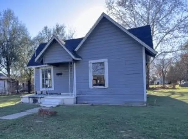 507 Natchez Street, Hearne, TX 77859