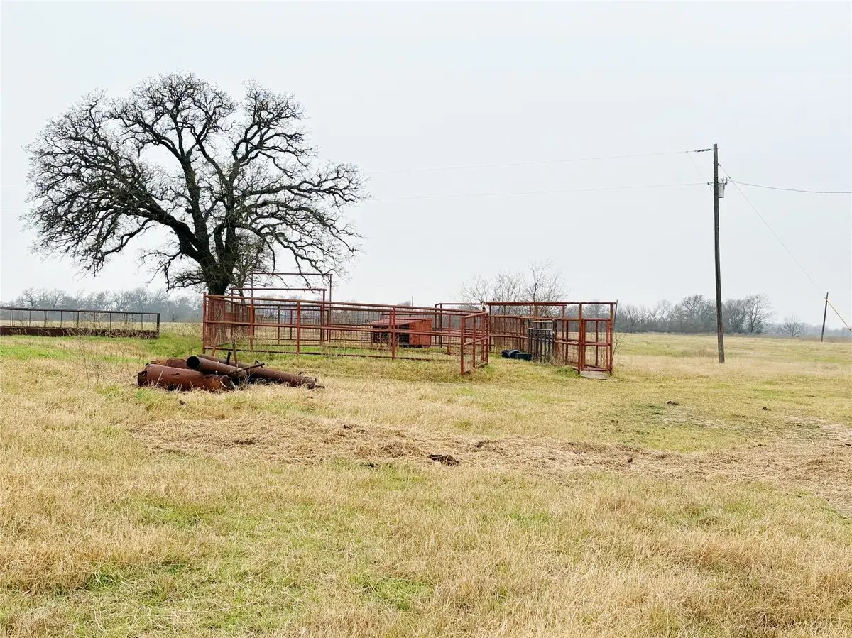 101 County Road 101, Marlin, TX 76661 - Image #1