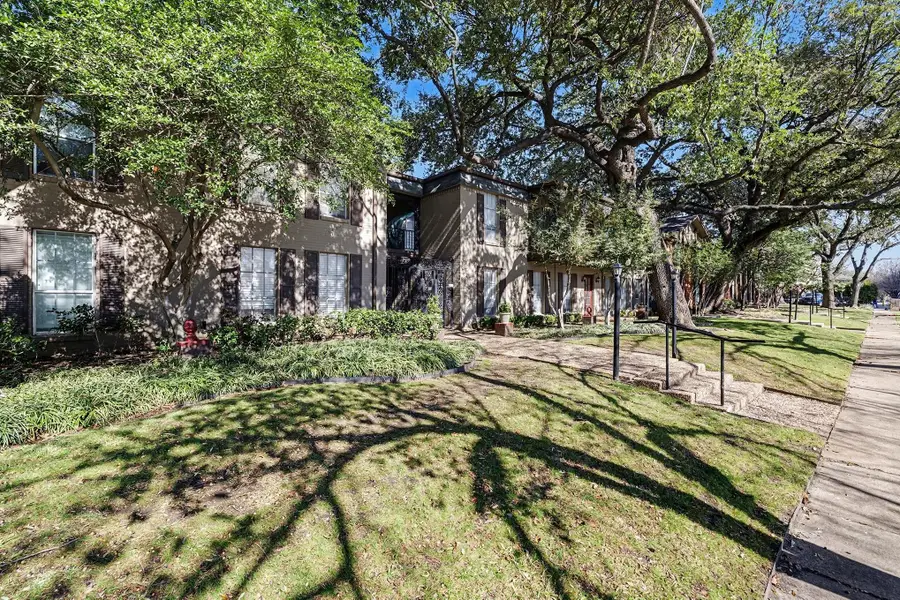 4205 Avondale Avenue #104, Dallas, TX 75219 - Image #3