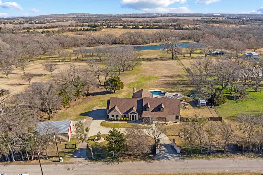 1546 Bluff Springs Road, Ellis, TX 75125 - Image #2