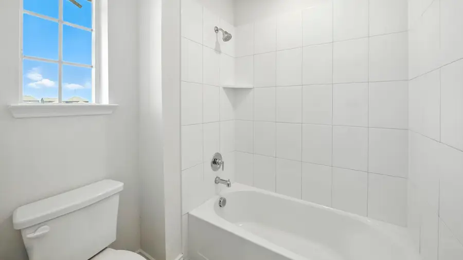 1308 Hopes Lake Drive, Princeton, TX 75407 - Image #3