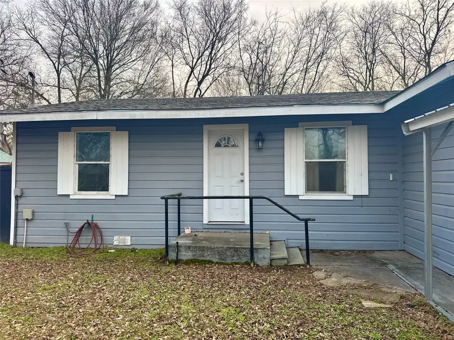 511 W Redwood, Campbell, TX 75422 - #2