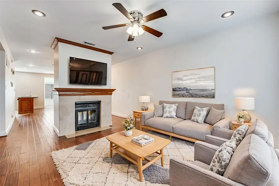 407 Josephine Street, Dallas, TX 75246 - Image #2