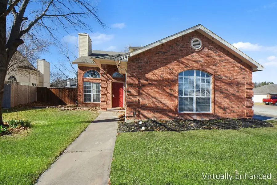 2102 Ridgecliff Drive, Keller, TX 76248 - Image #2