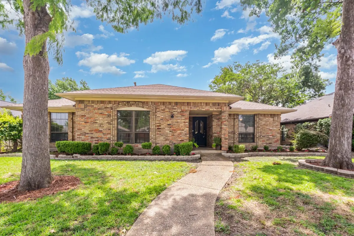 13426 Whispering Hills Drive, Dallas, TX 75243 - Image #1