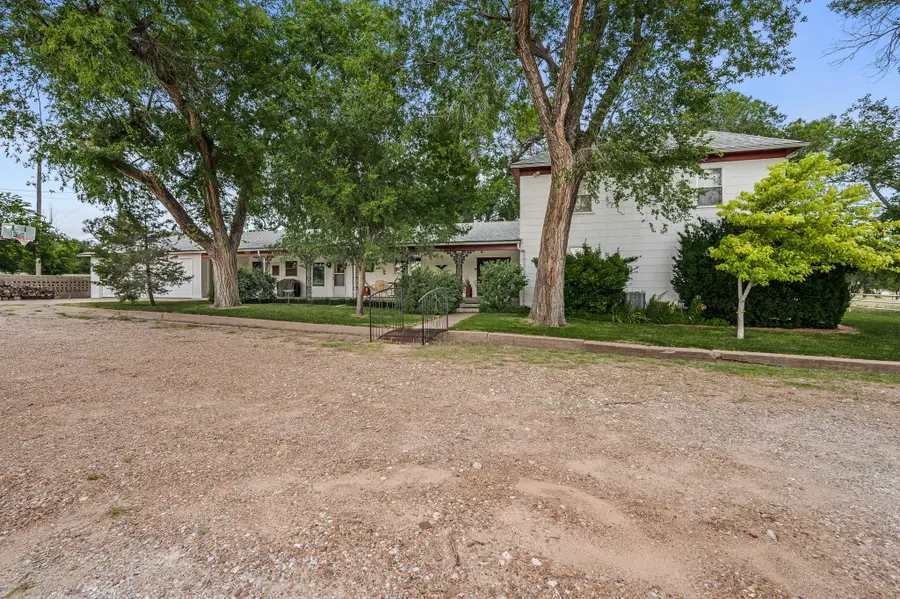 1204 E Cheyenne, Canadian, TX 79014 - #3