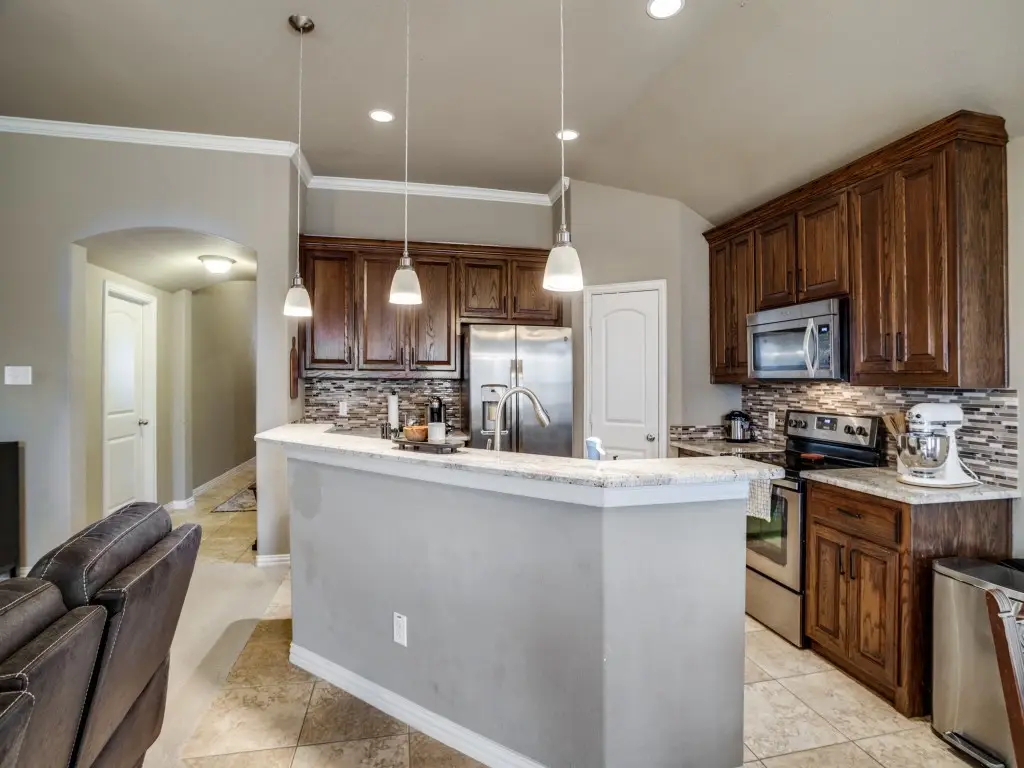 315 Crosscreek Drive, Princeton, TX 75407 - Image #1