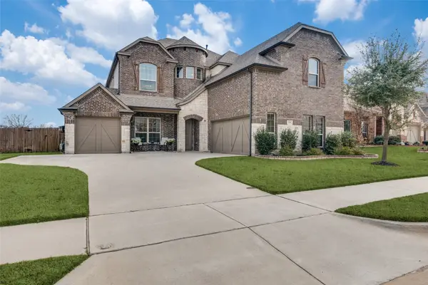 329 Valentino Way, Grand Prairie, TX 75052