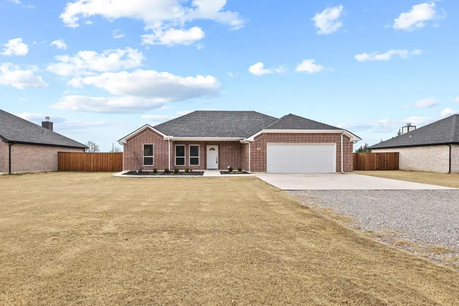 899 W Cardinal Street, Ector, TX 75439 - Image #2