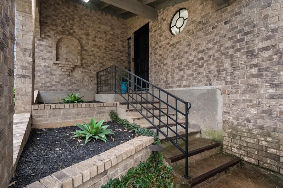 1732 Northaven Court, Arlington, TX 76012 - Image #3