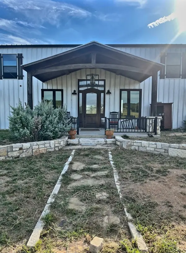 1875 Fm 2136 Road, Clifton, TX 76634