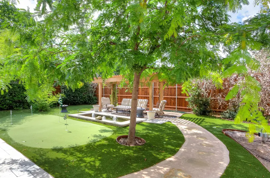 2455 Halloran Street, Fort Worth, TX 76107 - Image #3