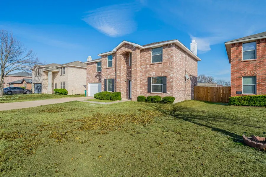 929 Brooks Drive, Cedar Hill, TX 75104 - Image #2