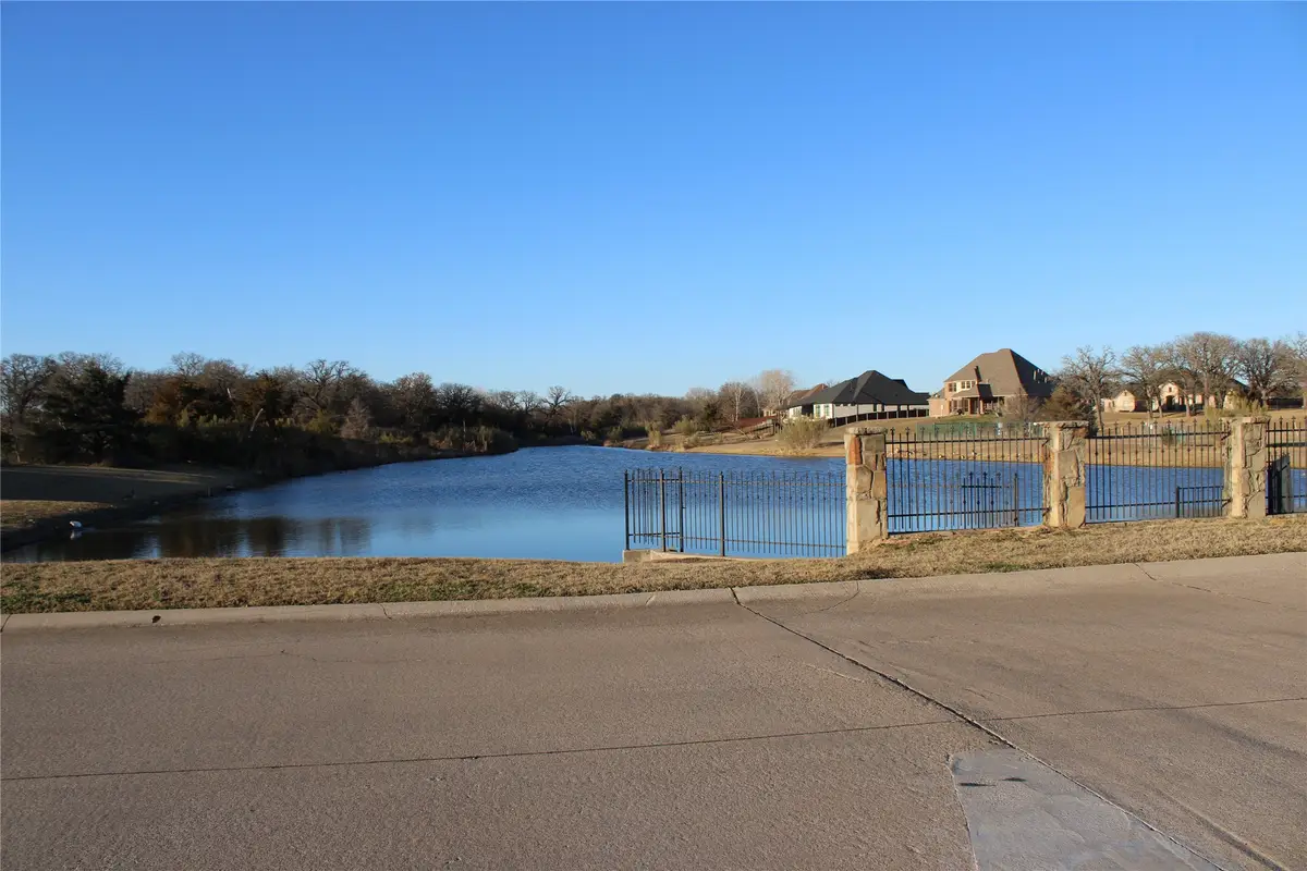 129 Highgate Court, Boyd, TX 76023 - Image #1