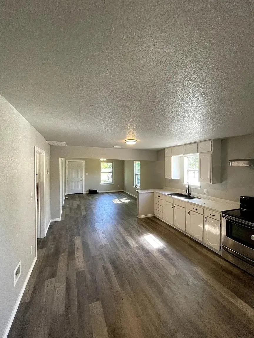 5836 Kilpatrick Avenue, Fort Worth, TX 76107 - Image #2