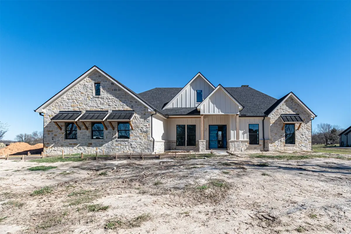 557 Clubhouse Drive, Corsicana, TX 75109 - Image #1