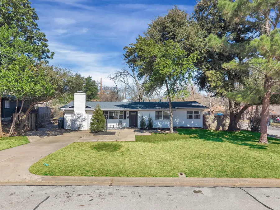 1501 Tyler Street, Arlington, TX 76012 - #2