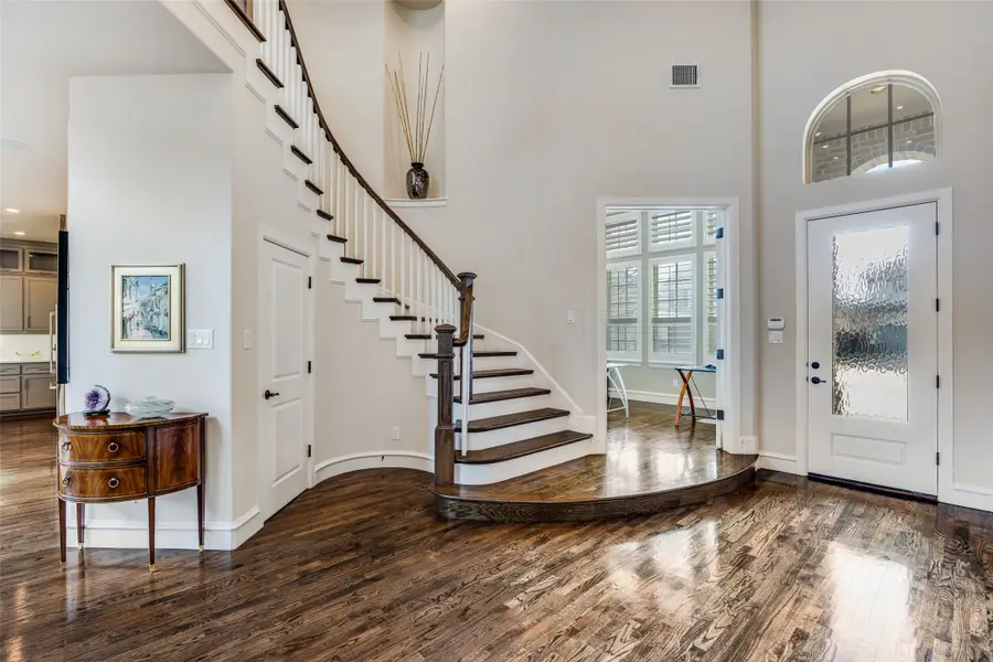 9444 Monteleon, Dallas, TX 75220 - Image #3