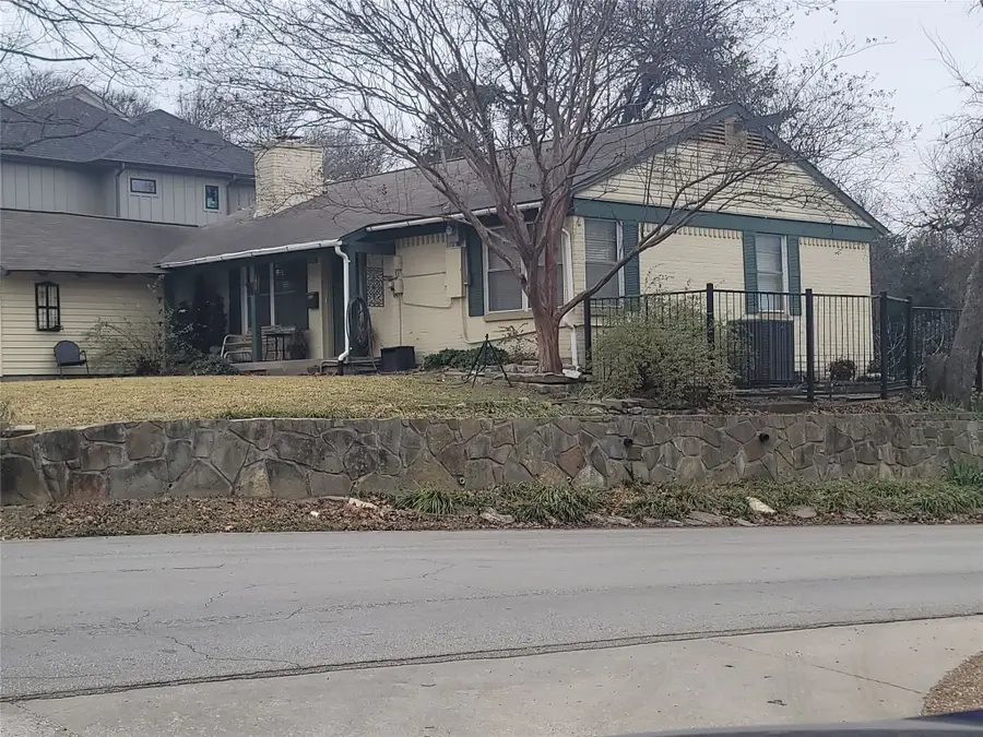 6911 Chantilly Lane, Dallas, TX 75214 - Image #3