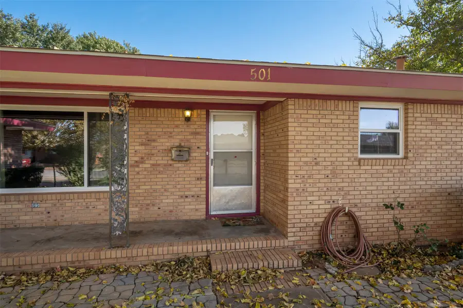 501 S Hilltop Street, Burkburnett, TX 76354 - Image #2