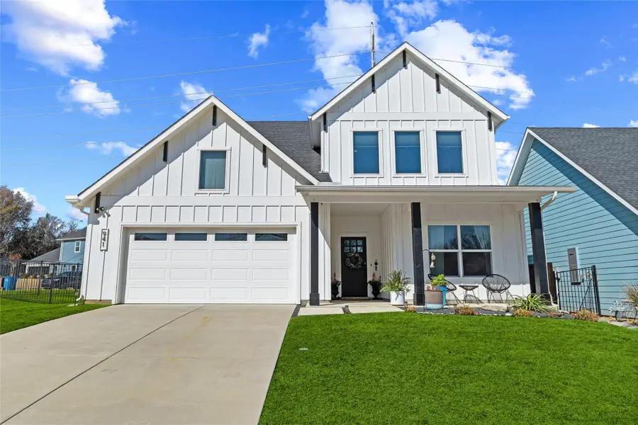 941 Meadow Bend Loop S, Grapevine, TX 76051 - #3