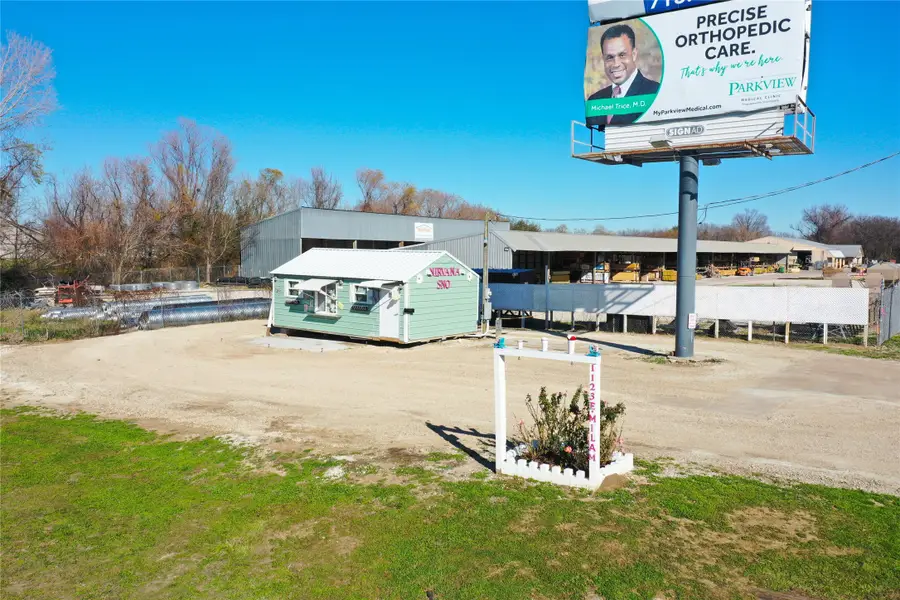 1123 E Milam Street, Mexia, TX 76667 - Image #3