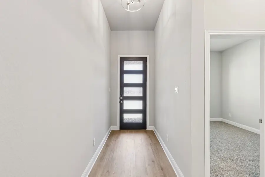 4504 Snakeweed Street, Fort Worth, TX 76036 - Image #2