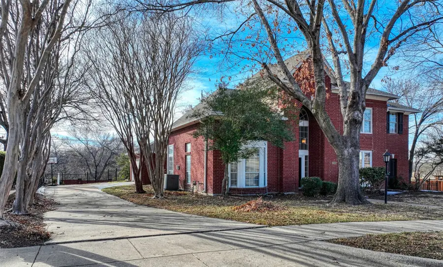 6521 Lynch Lane, Garland, TX 75044 - Image #2