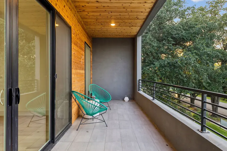 3940 N Crest Haven Road, Dallas, TX 75209 - Image #2