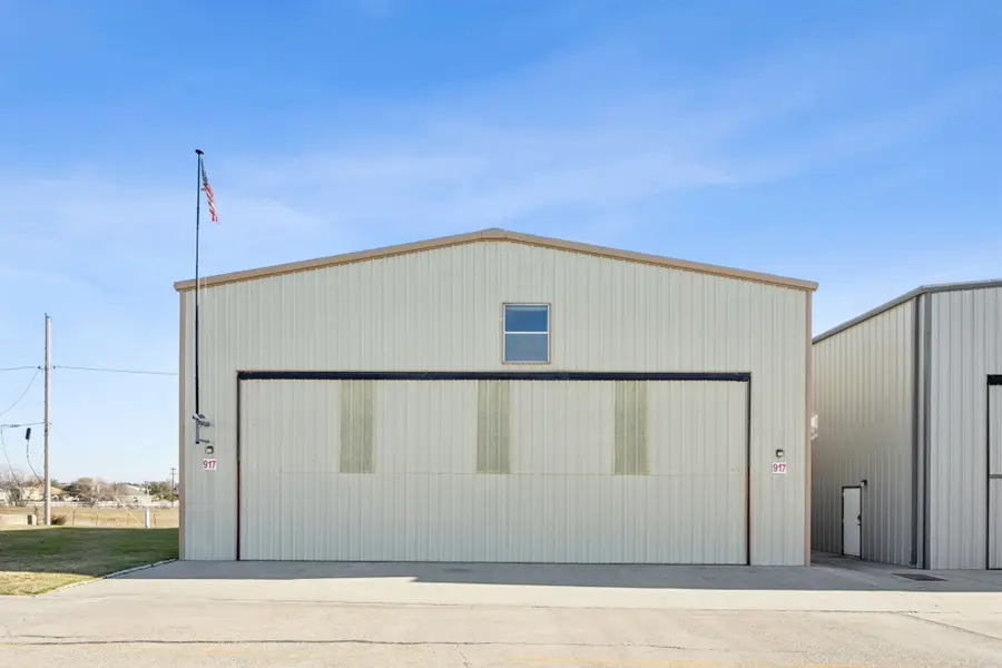 917 Aviator Drive, Fort Worth, TX 76179 - Image #3