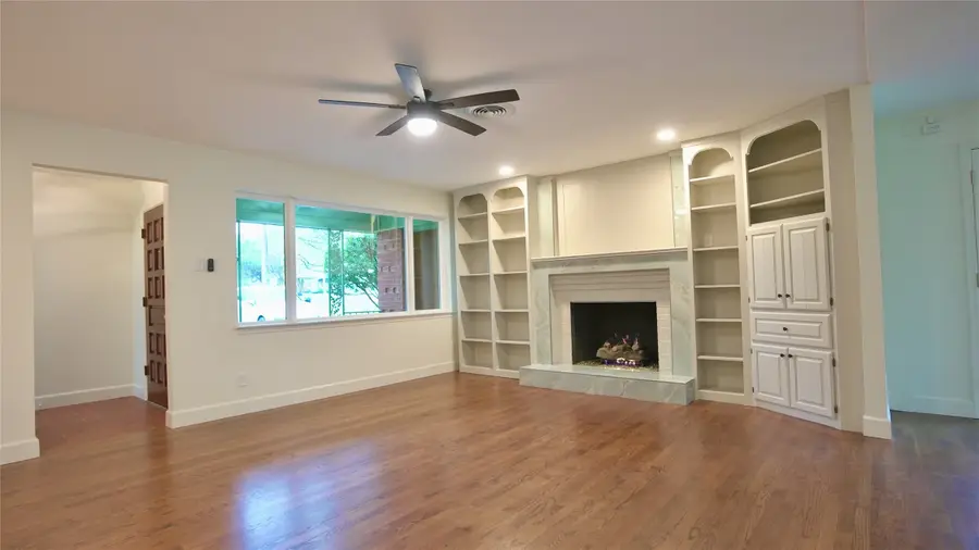 9762 Twin Creek Drive, Dallas, TX 75228 - Image #3