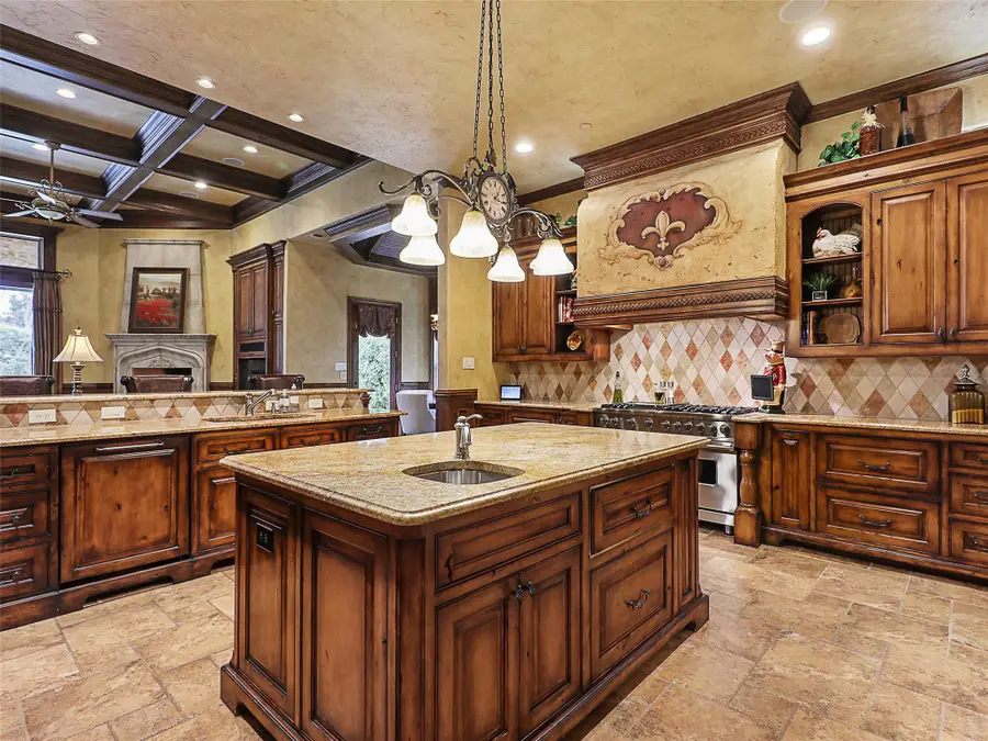 6273 Beverly Drive, Frisco, TX 75034 - Image #2