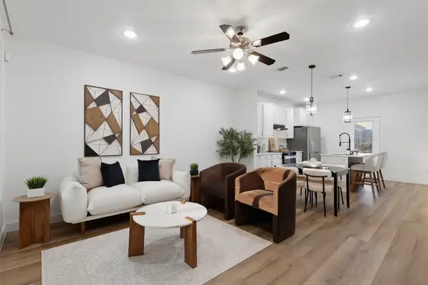 4026 Autumnwood Lane, Heartland, TX 75126