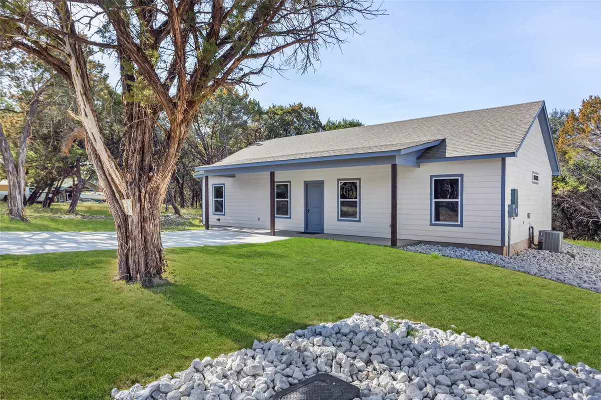 9320 Apache Trail, Rio Vista, TX 76093 - Image #1