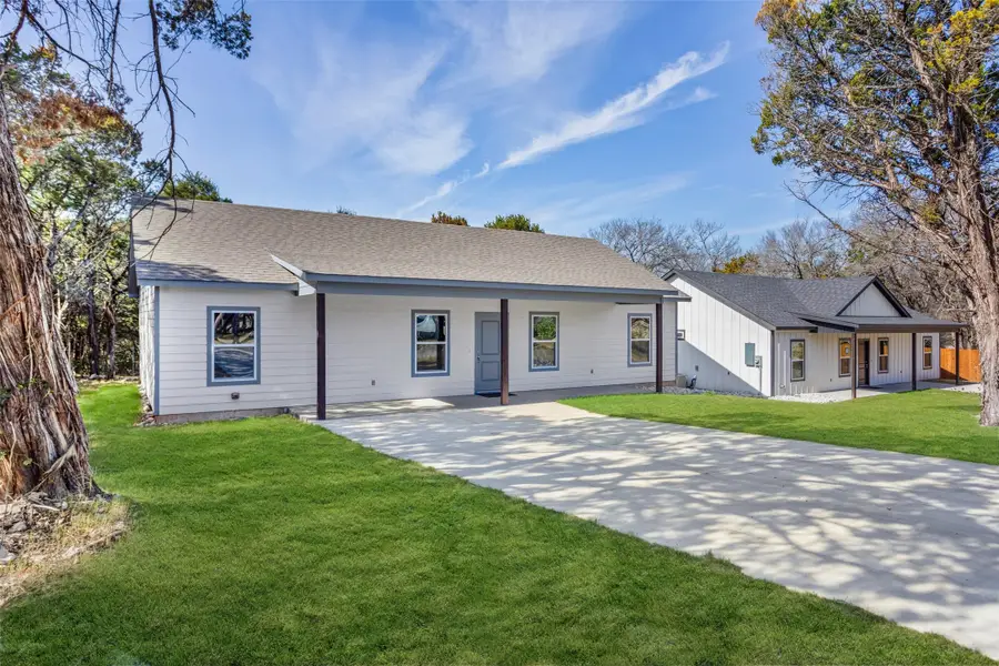 9320 Apache Trail, Rio Vista, TX 76093 - Image #3