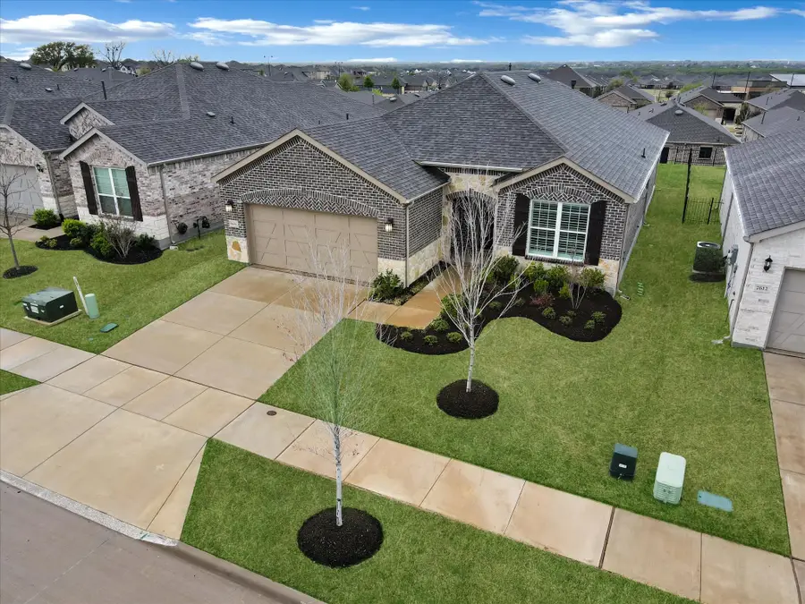 7608 Redwood Forest Lane, Little Elm, TX 76227 - Image #2
