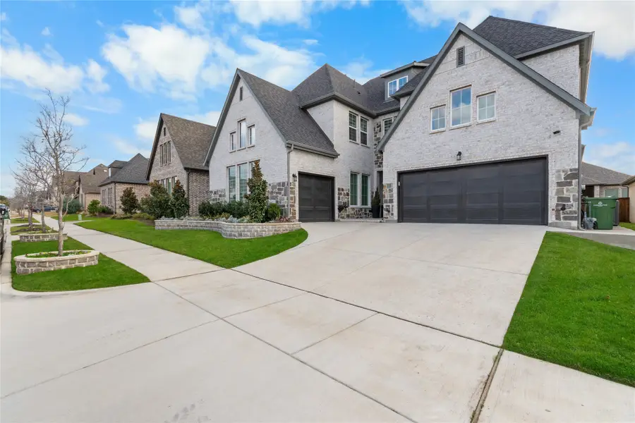 2516 Hampstead Lane, Carrollton, TX 75010 - Image #2