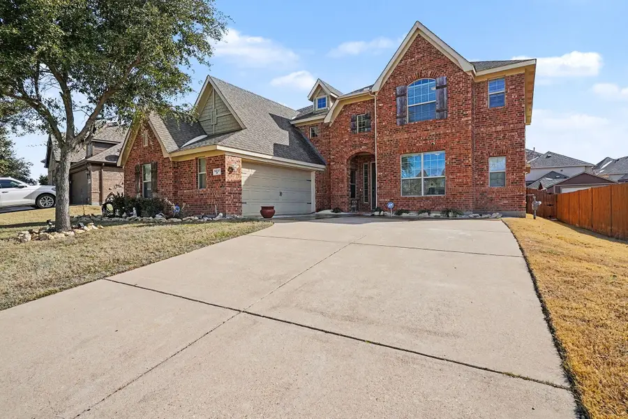 5637 Wills Creek Lane, Fort Worth, TX 76179 - Image #2