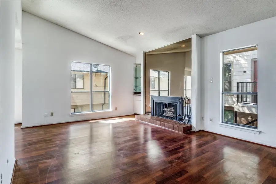 6646 E Lovers Lane #702, Dallas, TX 75214 - Image #2