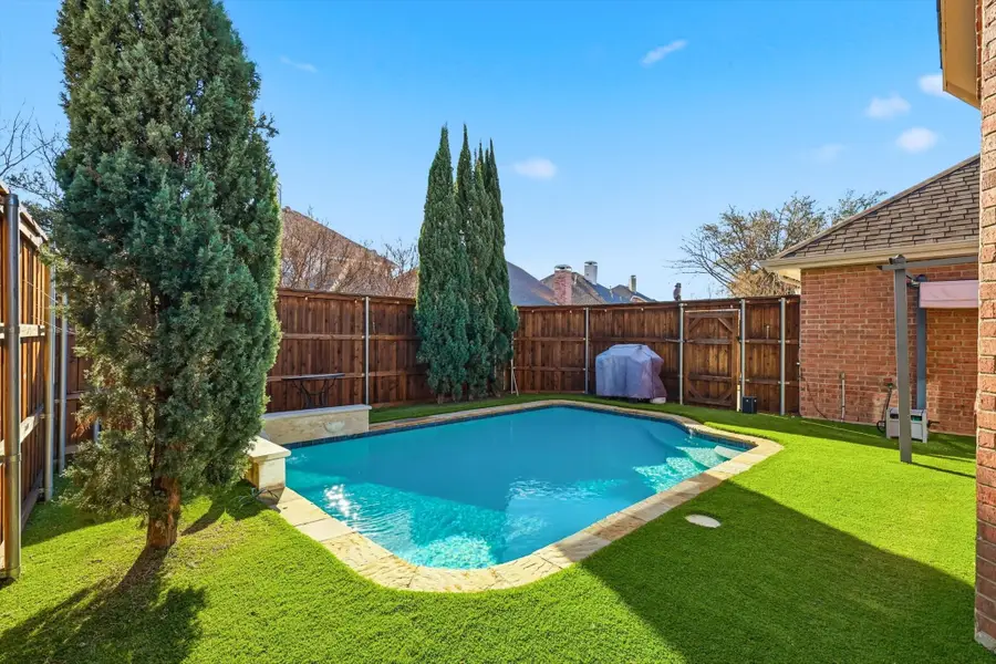 312 Andre Drive, Irving, TX 75063 - #2